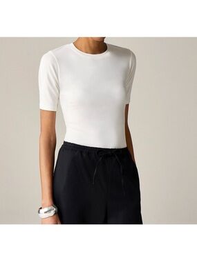 J.Crew Stretch Cotton-Blend
Mockneck Elbow-Sleeve T-Shirt size Small